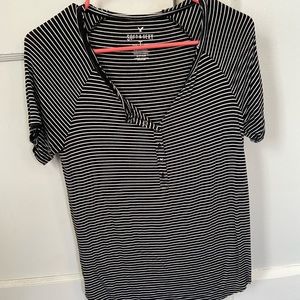 American Eagle Henley tee